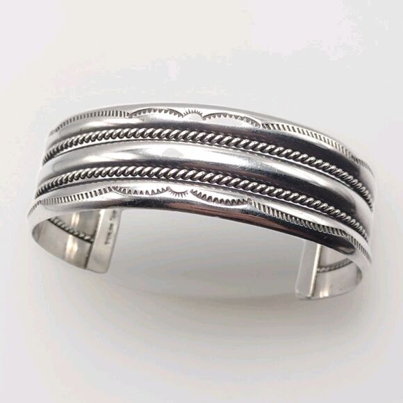 Native American 3/4" Navajo Sterling Silver Bracelet Cuff TAHE 41g Size 6.5-6.75 - Picture 1 of 15